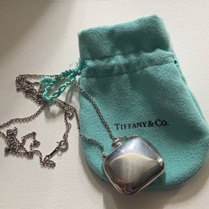 925 silver Tiffany & Co. “Vase” necklace.